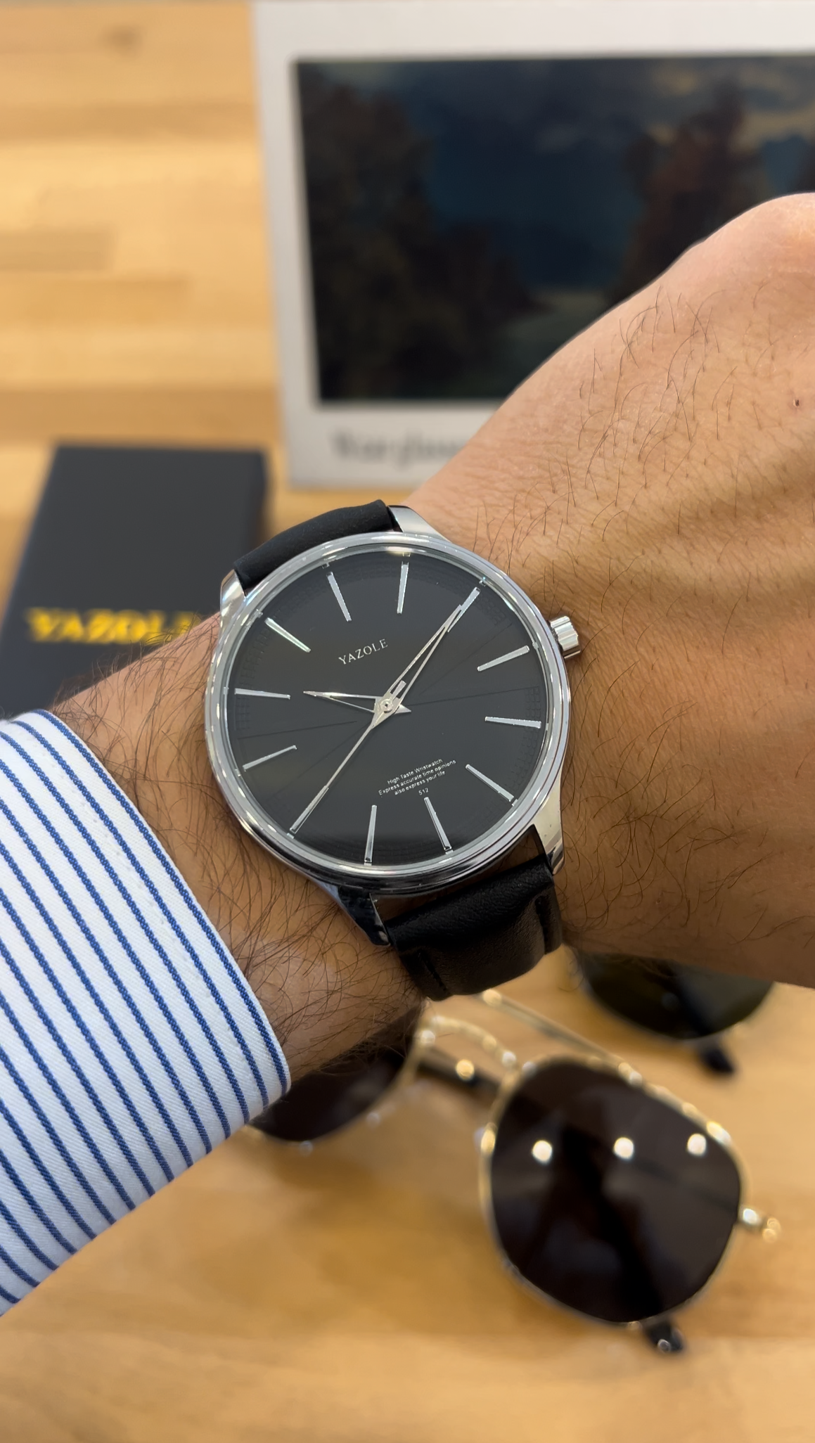 Montre Original Yazole Référence 512 argenté