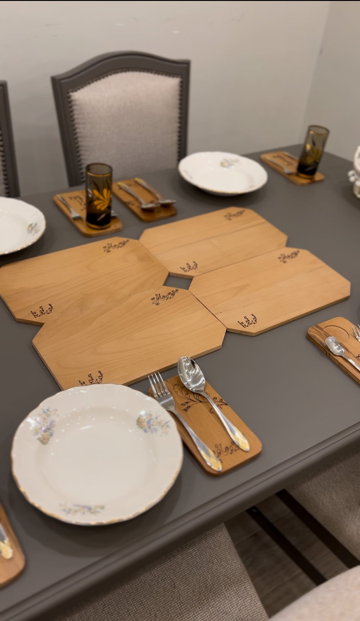 set de table 100% en hetre allemand ( 3 pieces au lieu de 2 )