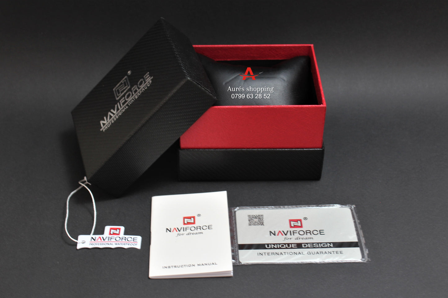 Montre Originale Naviforce Référence 9107 Rouge et Noir