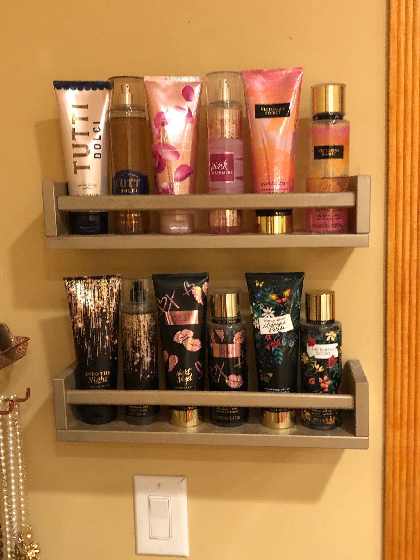 element bois rouge multifonction