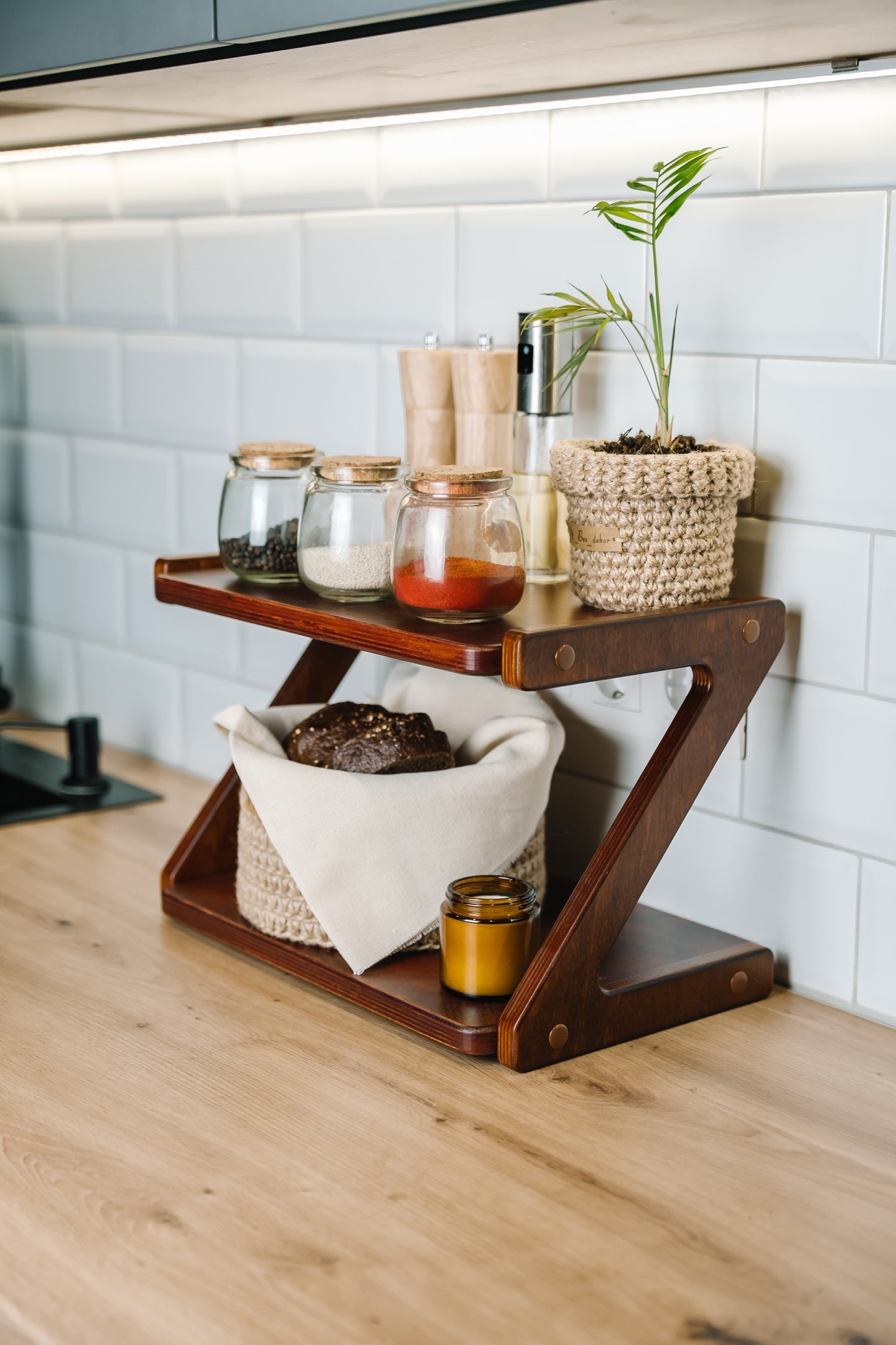 etagere de cuisine en bois